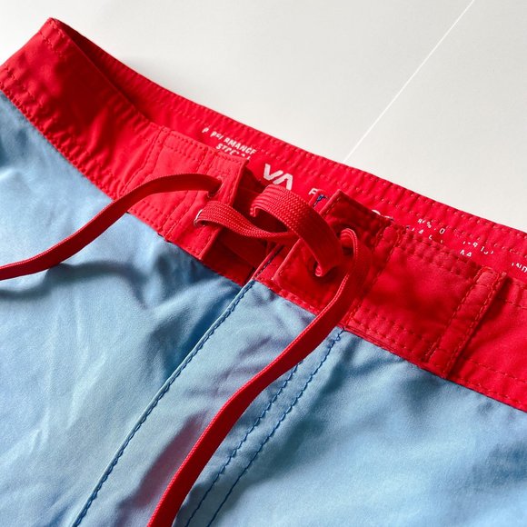 RVCA Board Shorts (29) - Picture 3 of 5